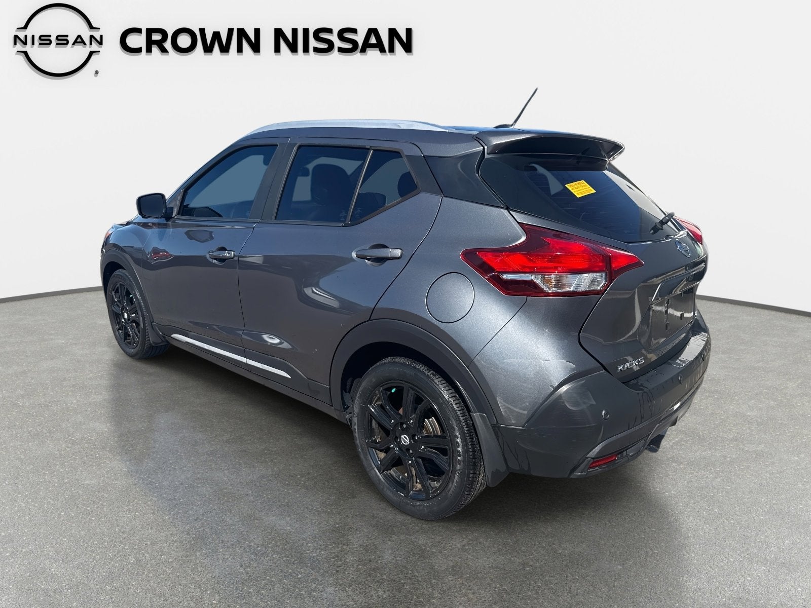 2020 Nissan Kicks SR