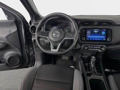 2021 Nissan Kicks SR
