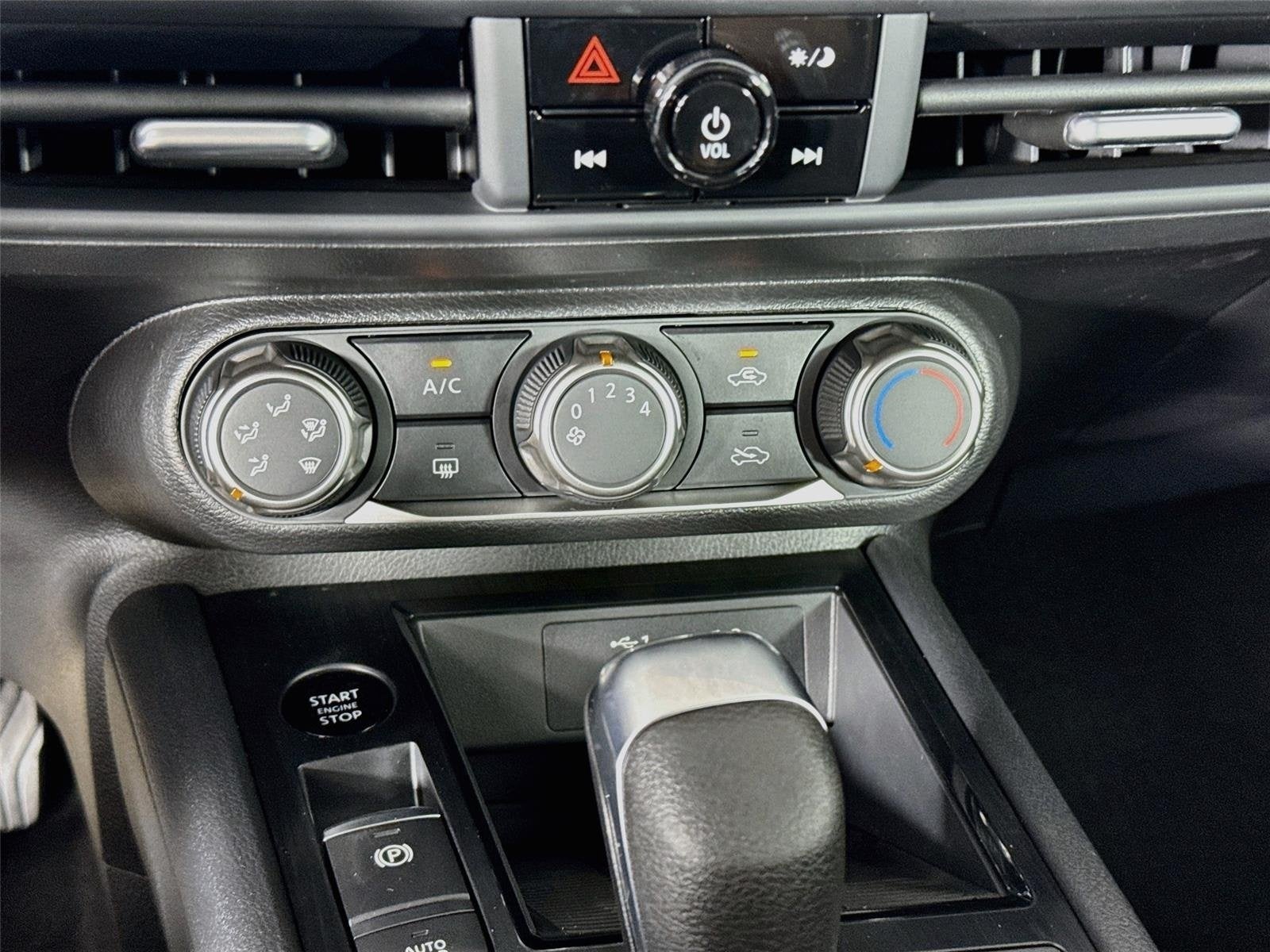 2027 Nissan Kicks S