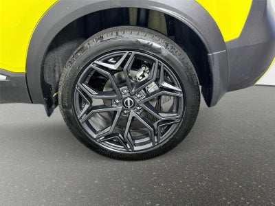 2027 Nissan Kicks SR