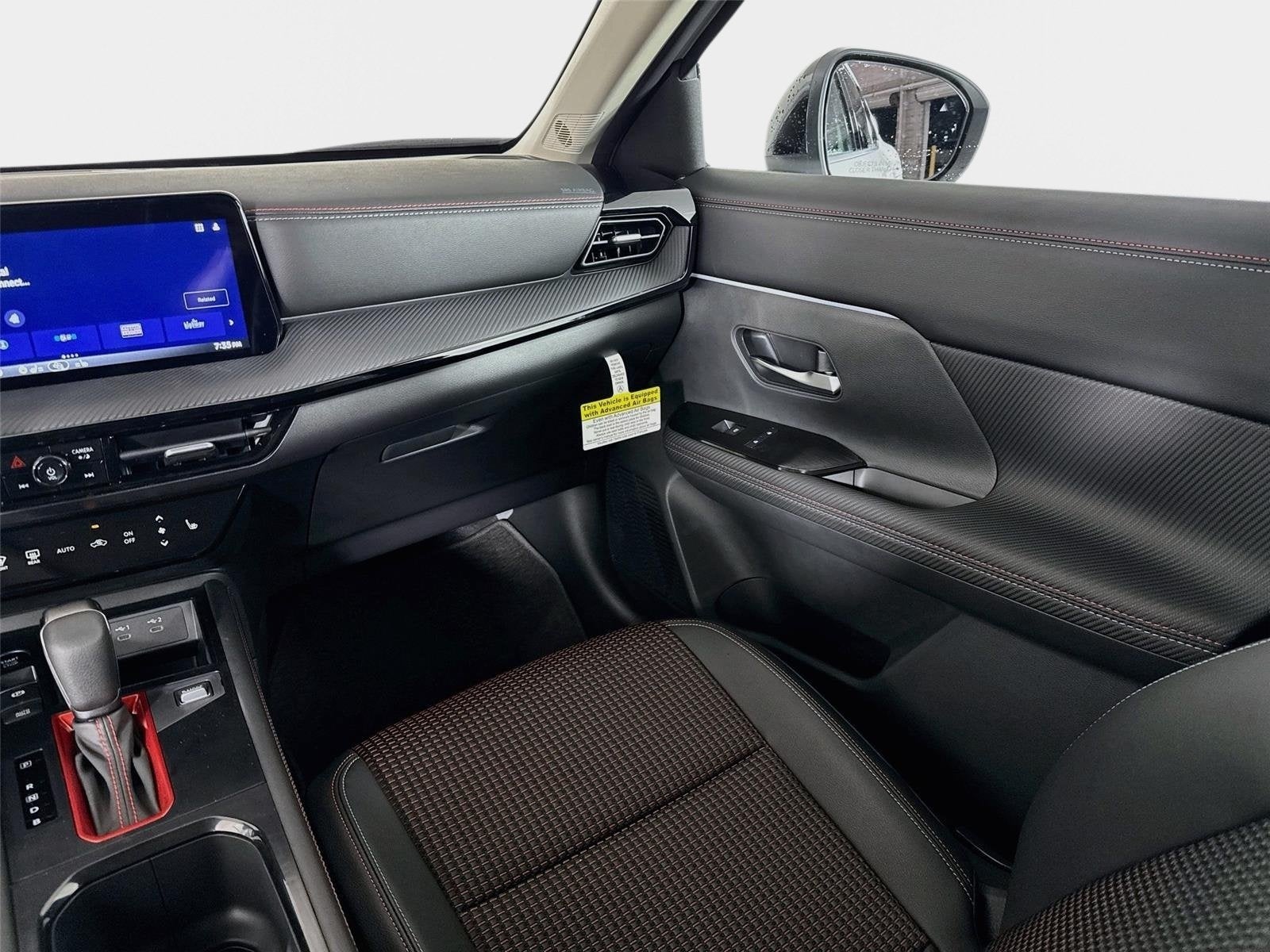 2027 Nissan Kicks SR