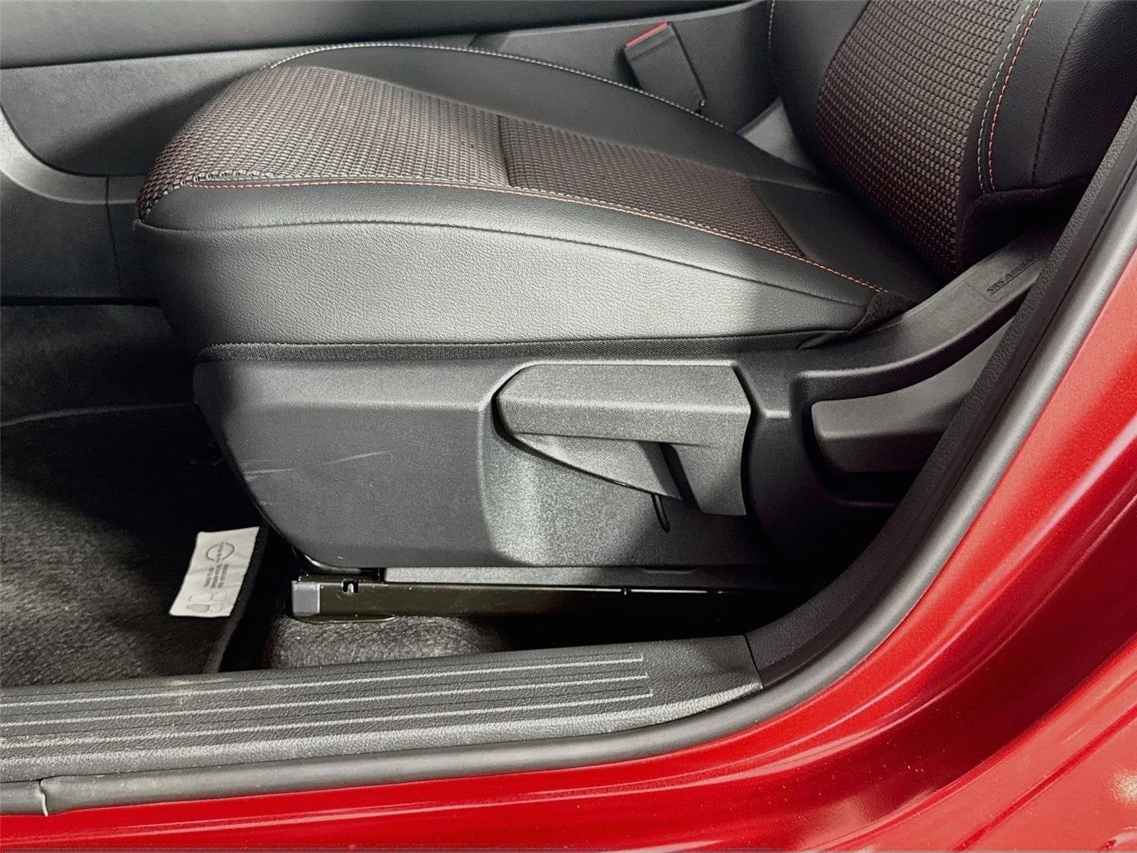 2027 Nissan Kicks SR