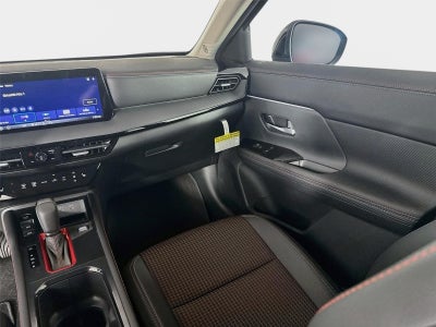 2027 Nissan Kicks SR