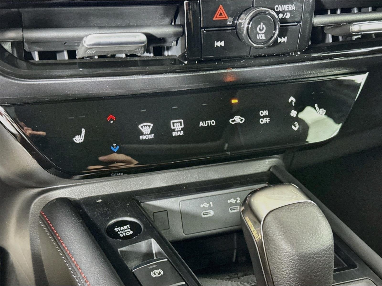 2027 Nissan Kicks SR