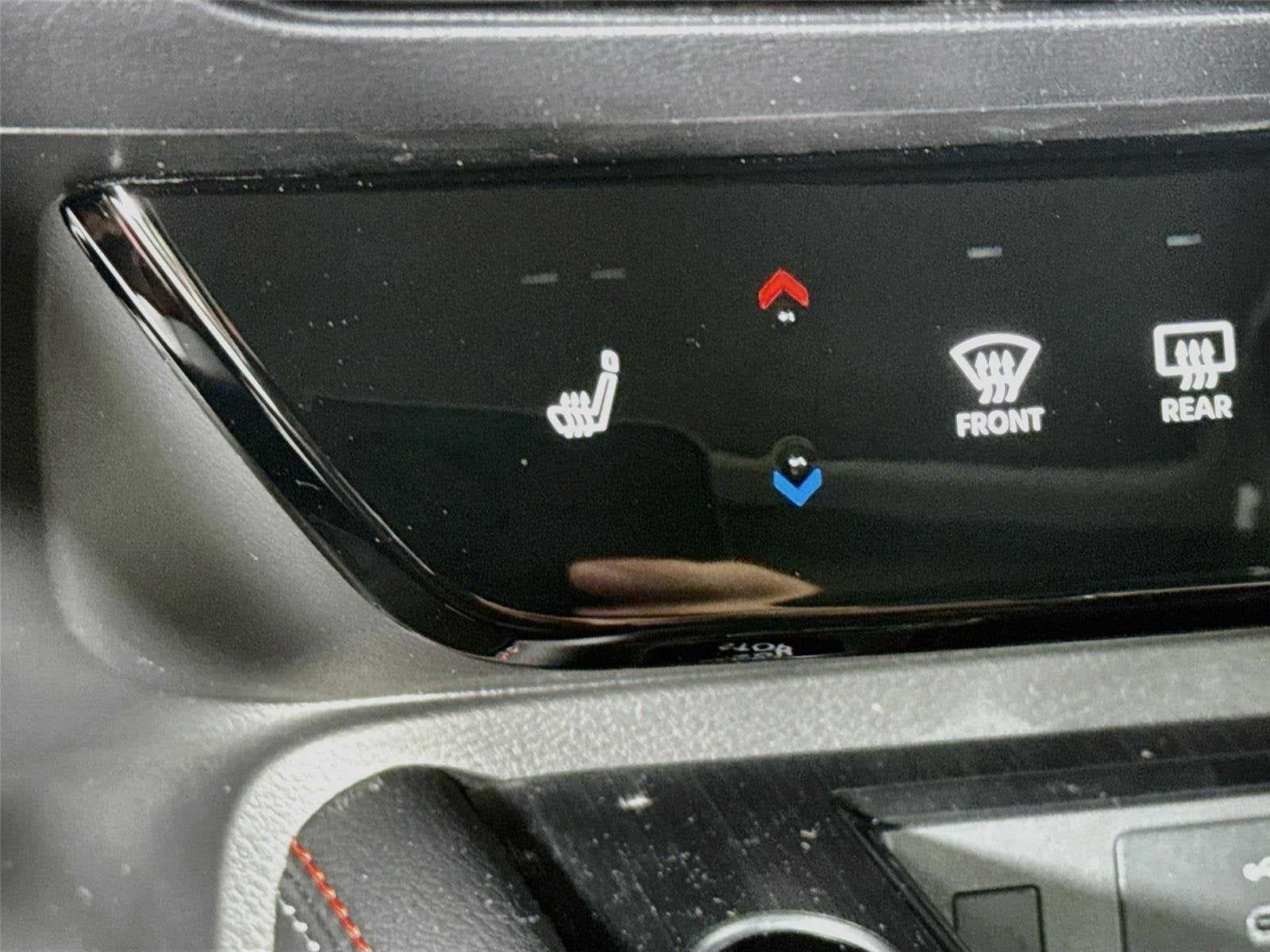 2027 Nissan Kicks SR