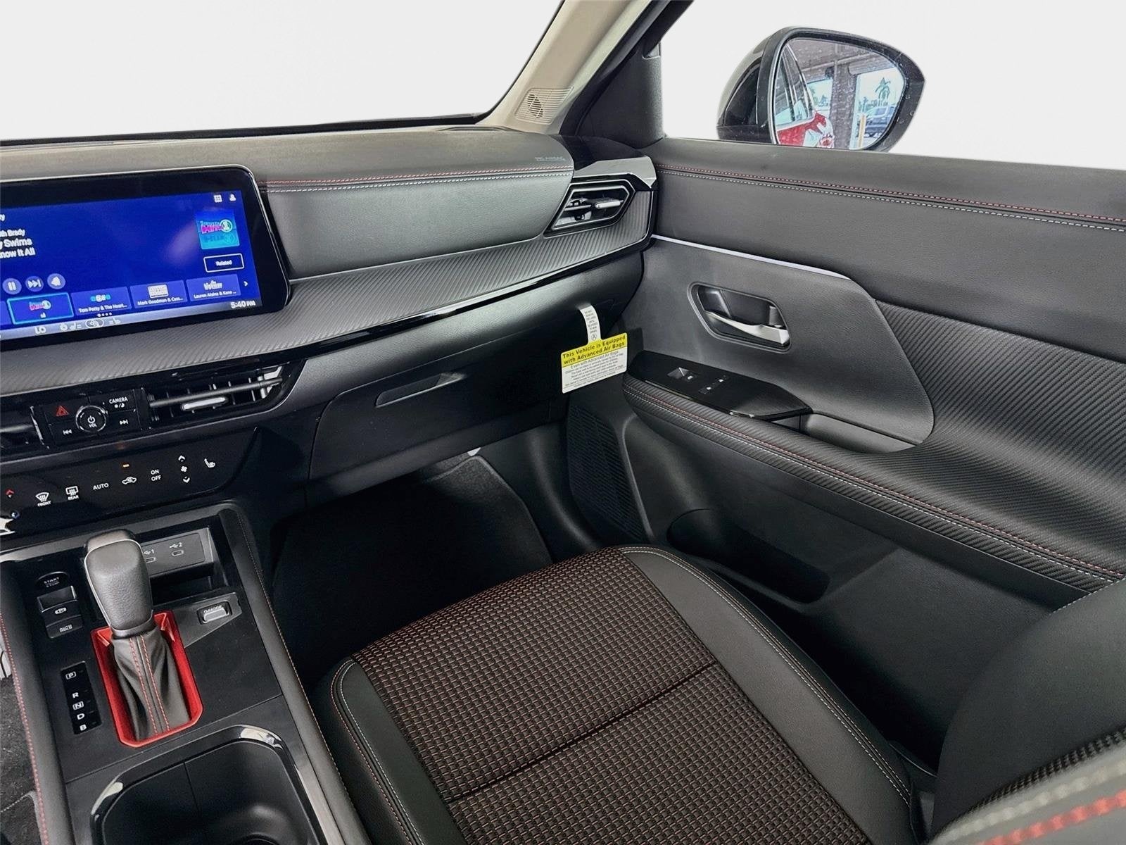 2027 Nissan Kicks SR