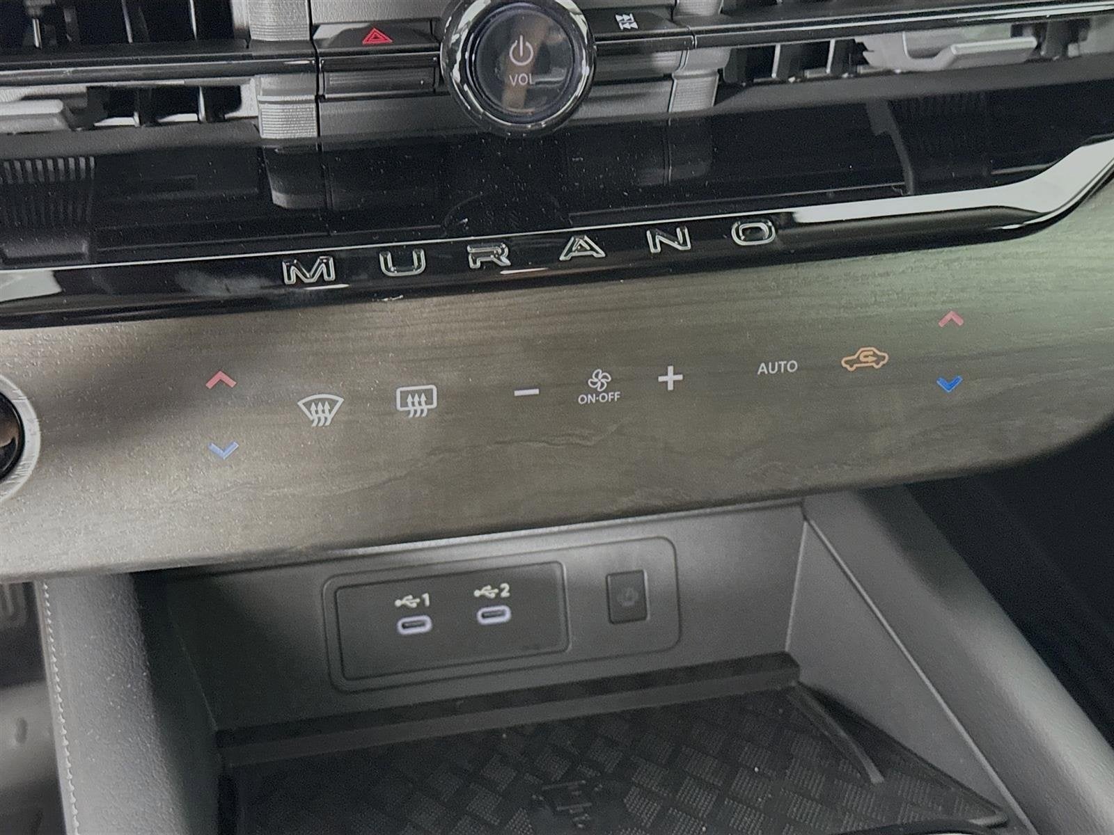 2025 Nissan Murano SV