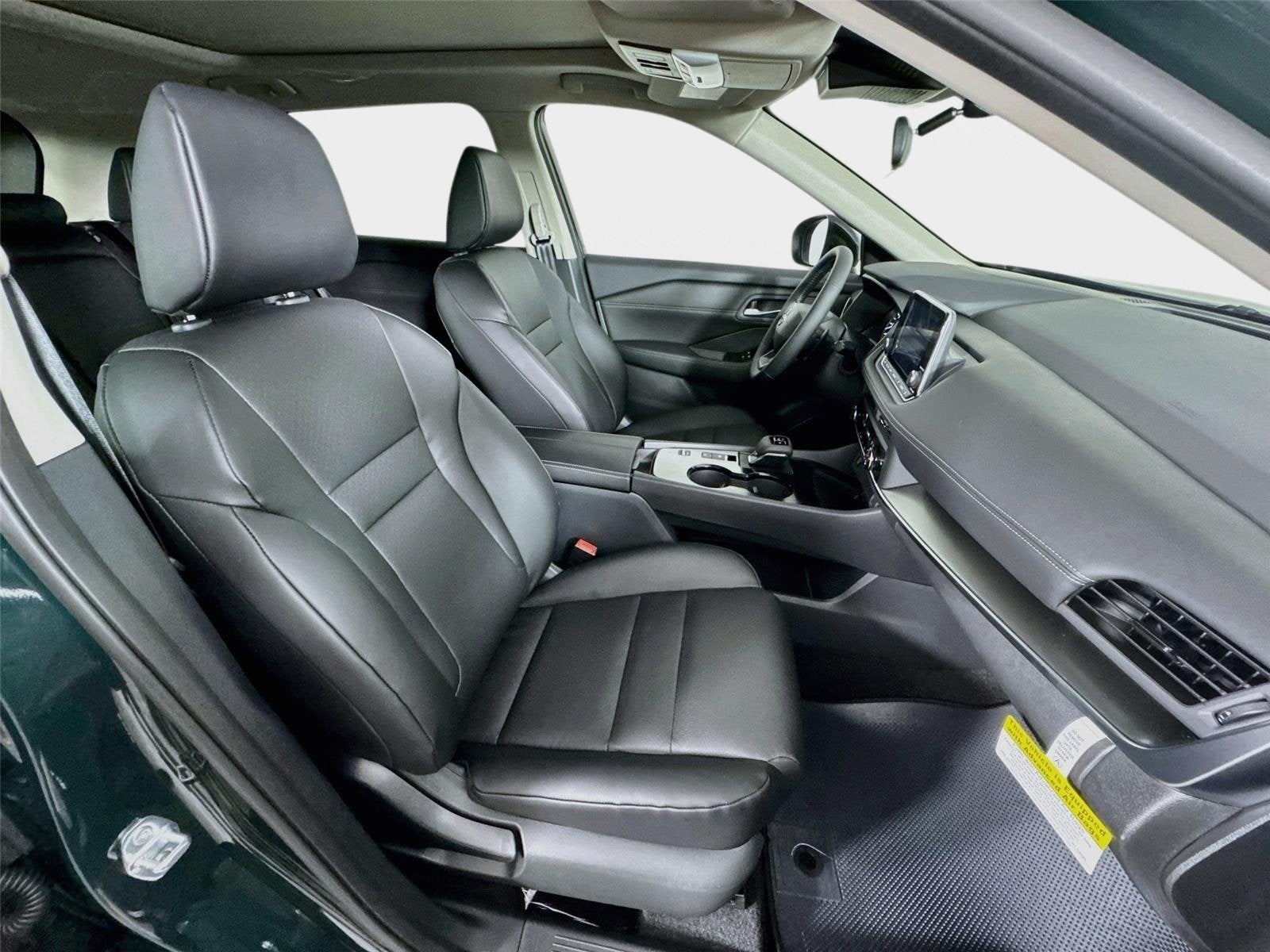 2027 Nissan Rogue Dark Armor