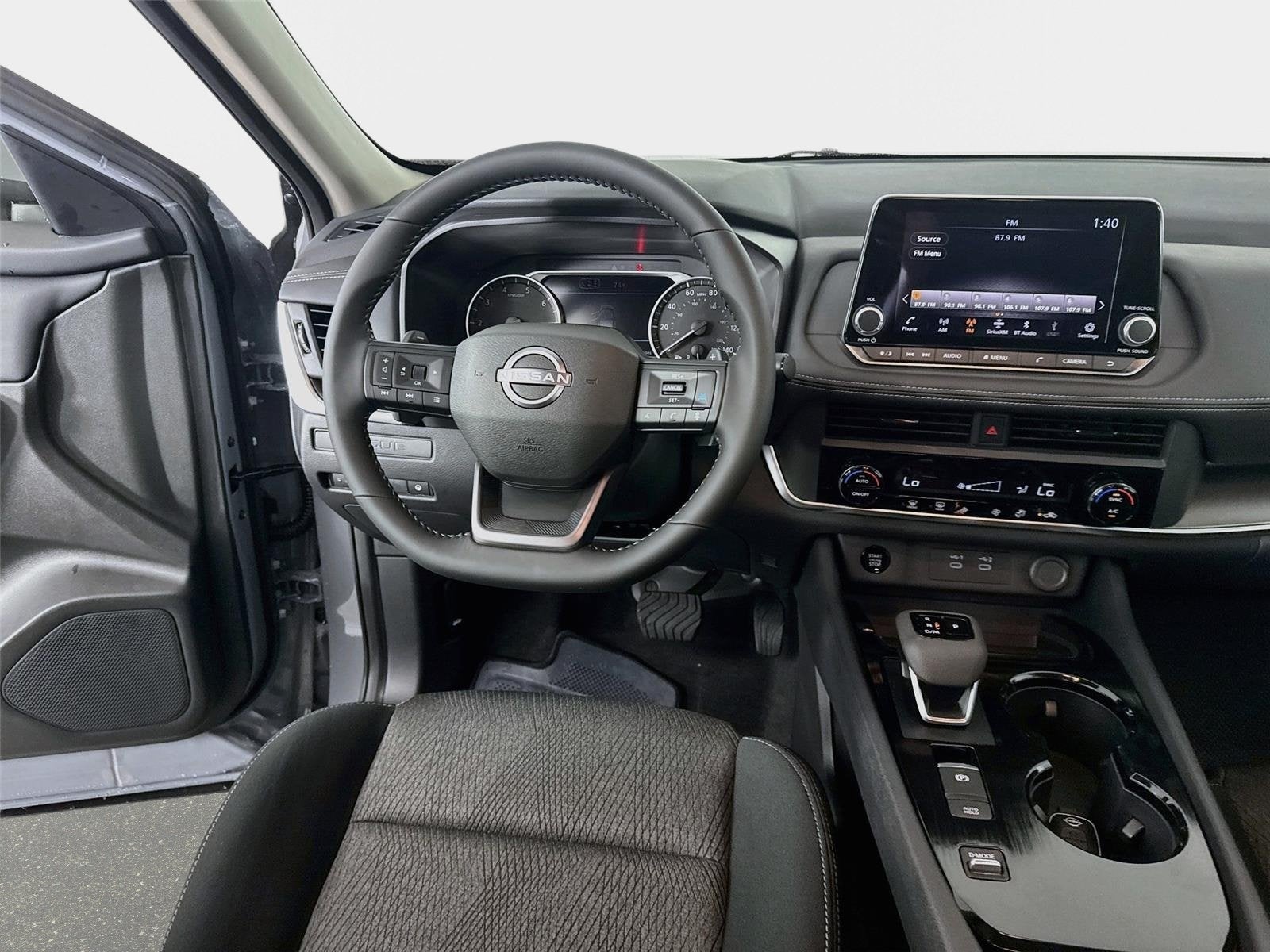 2027 Nissan Rogue SV