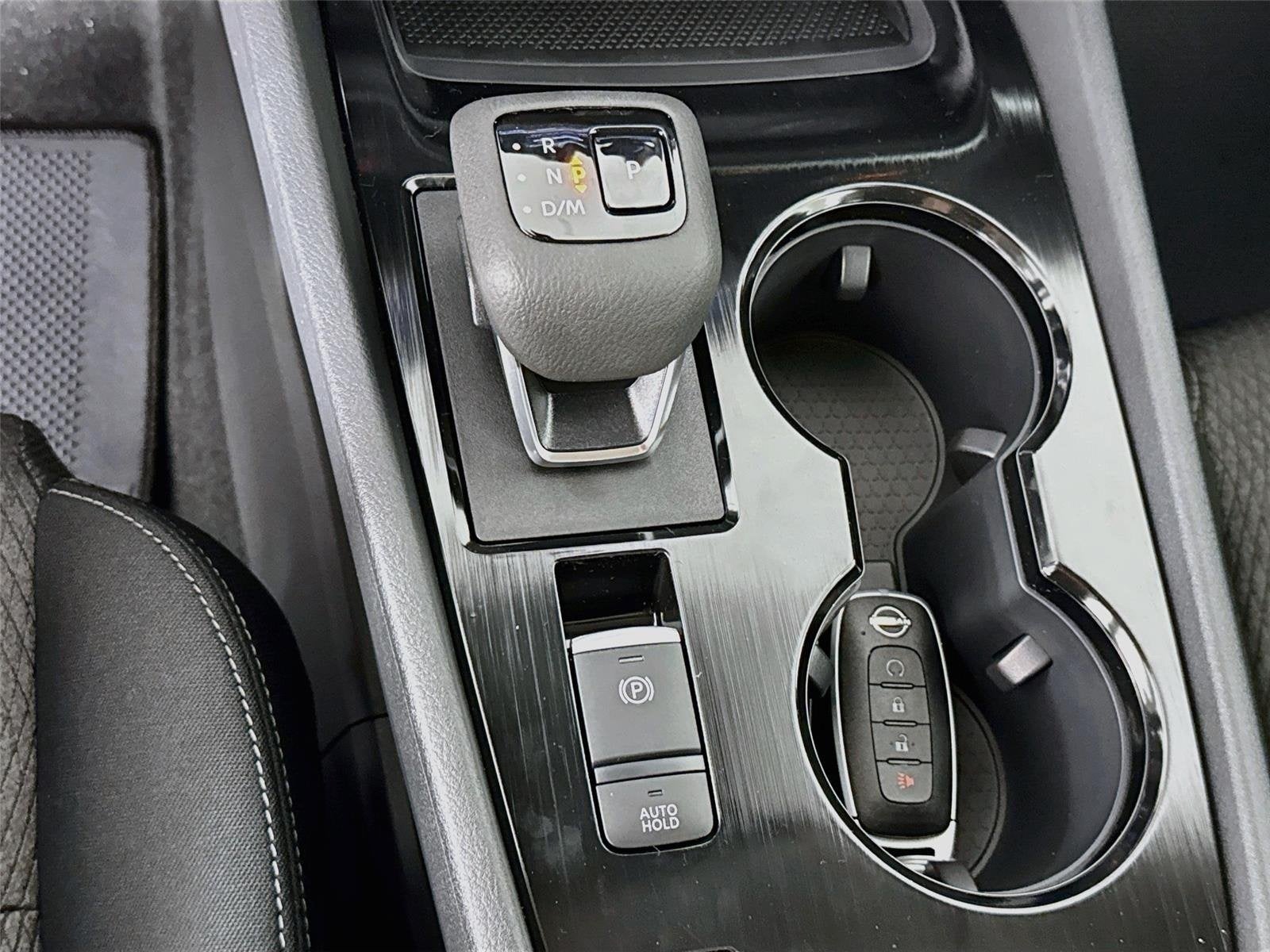 2027 Nissan Rogue SV