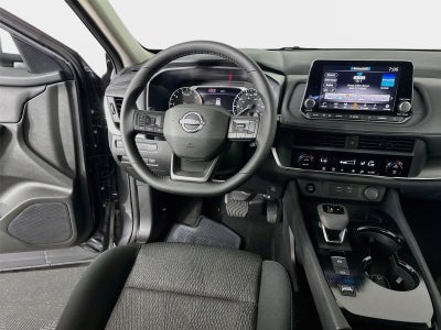 2027 Nissan Rogue SV
