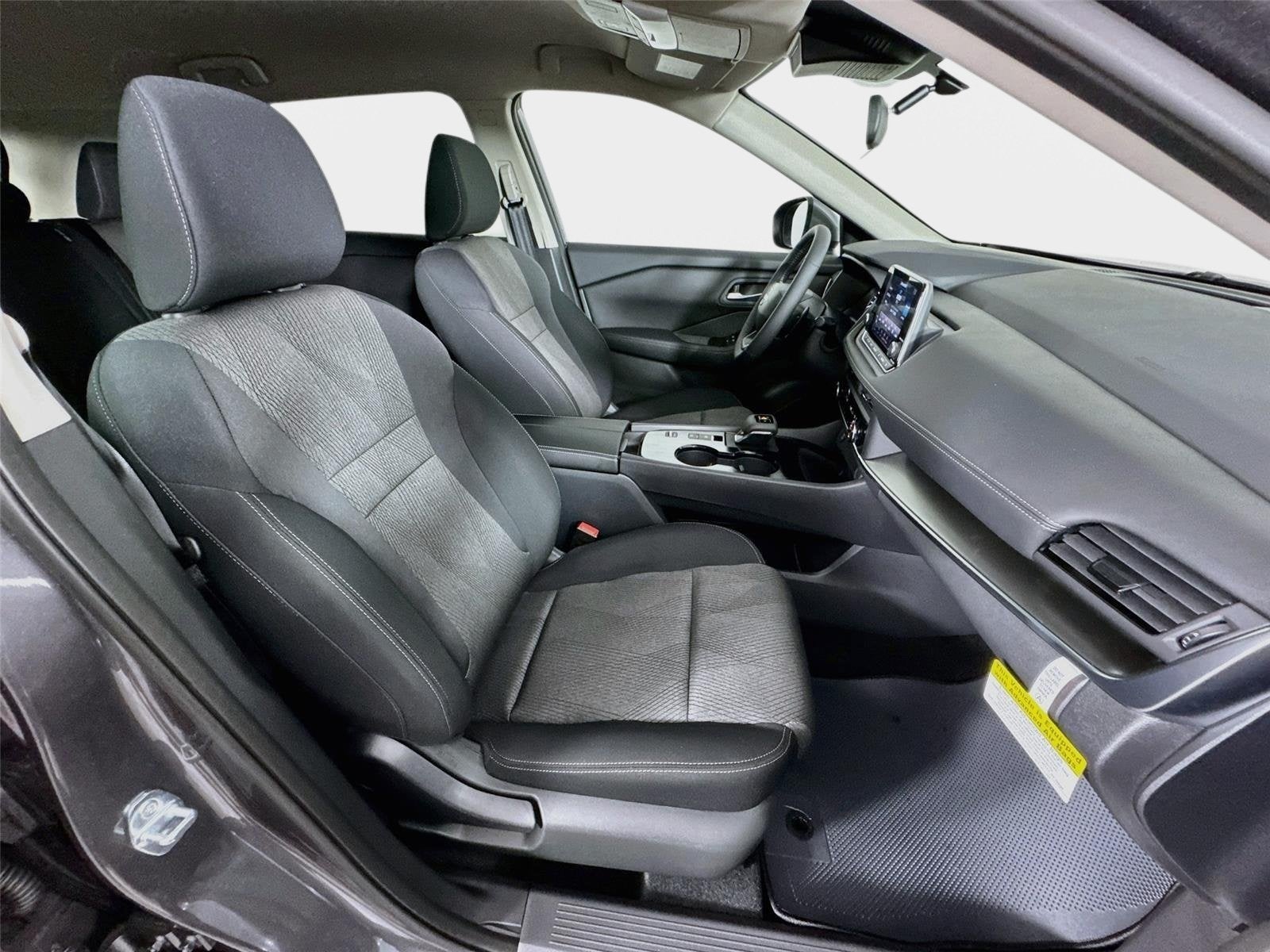 2027 Nissan Rogue SV
