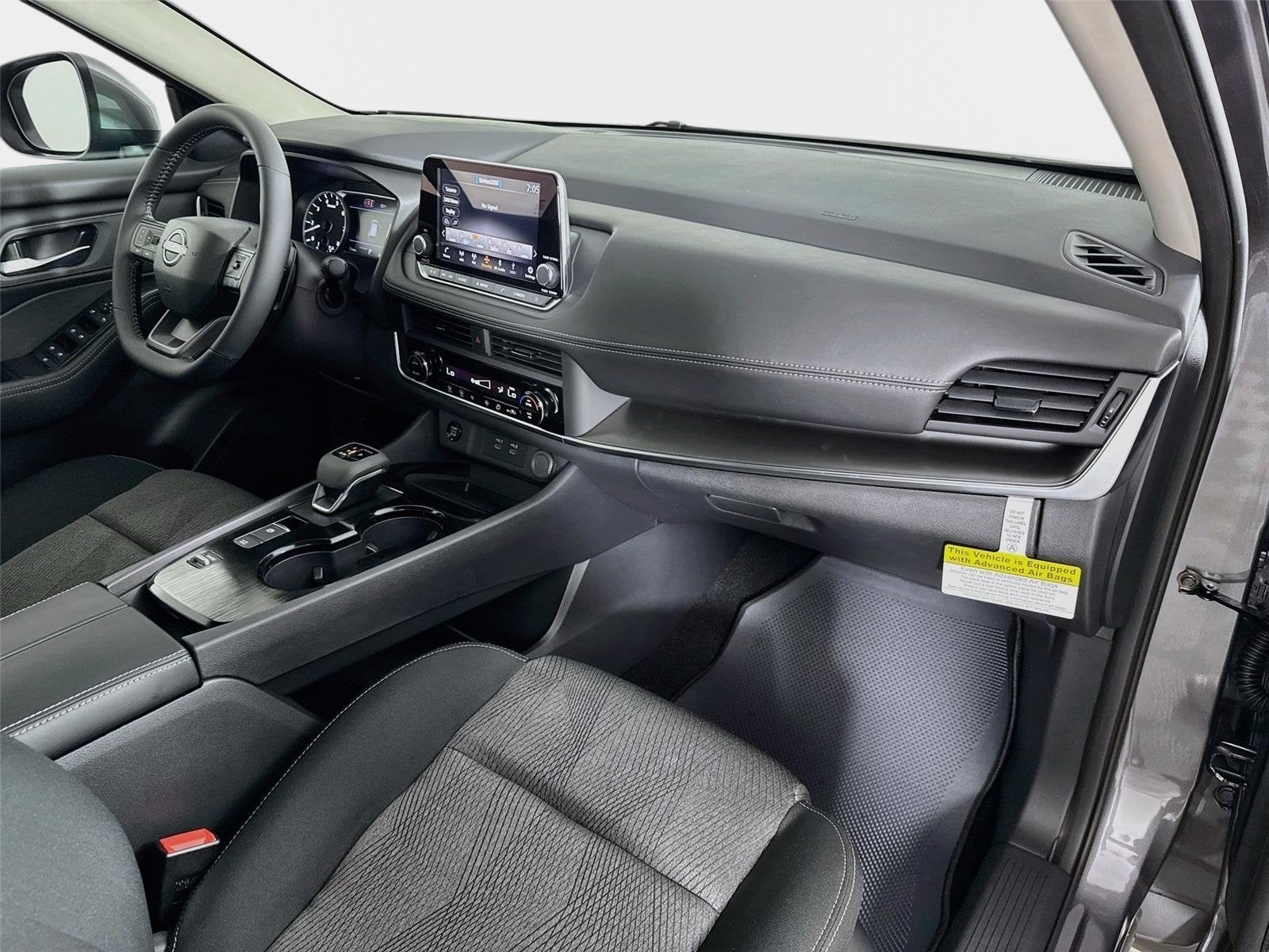 2027 Nissan Rogue SV