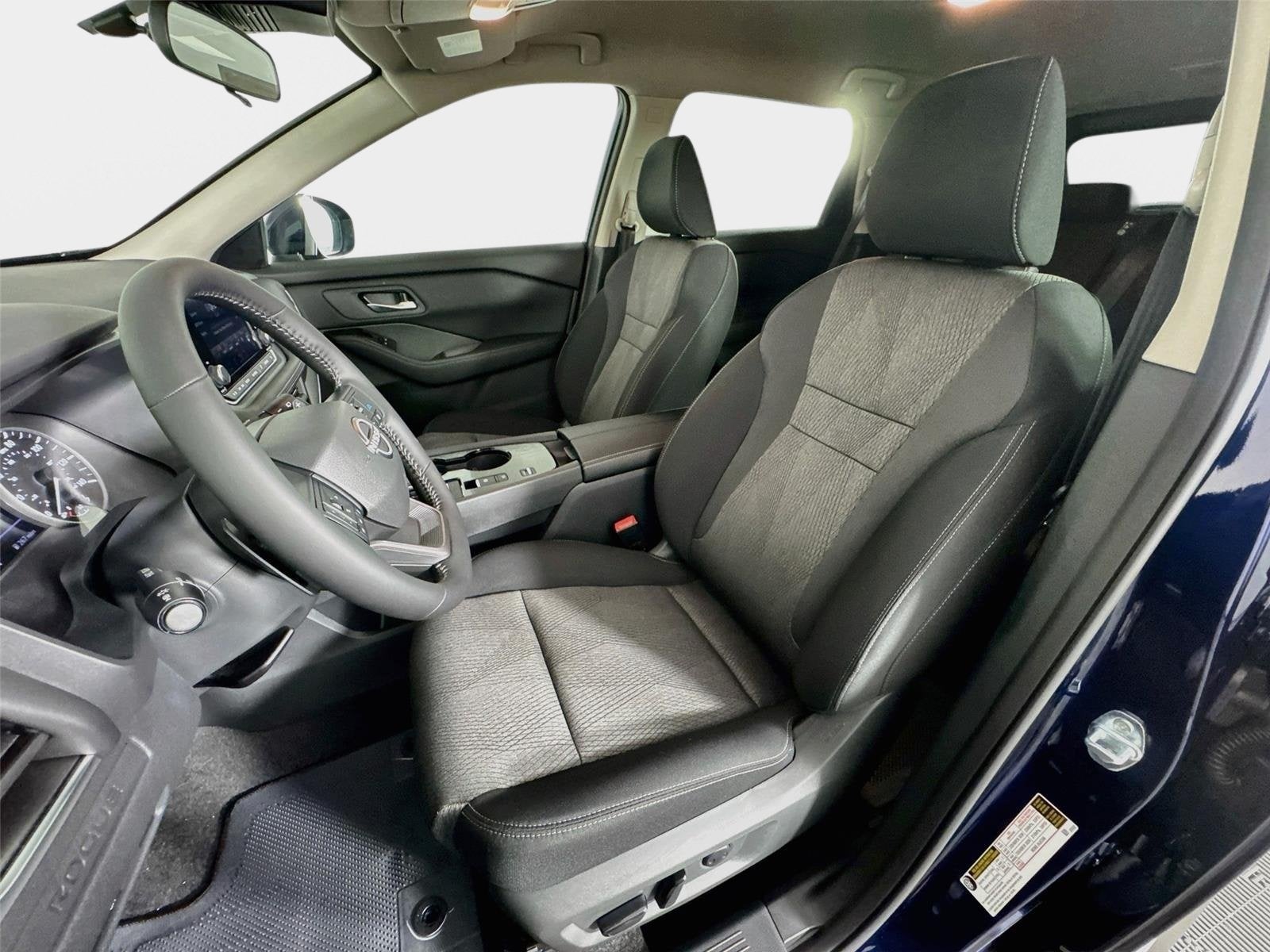 2027 Nissan Rogue SV