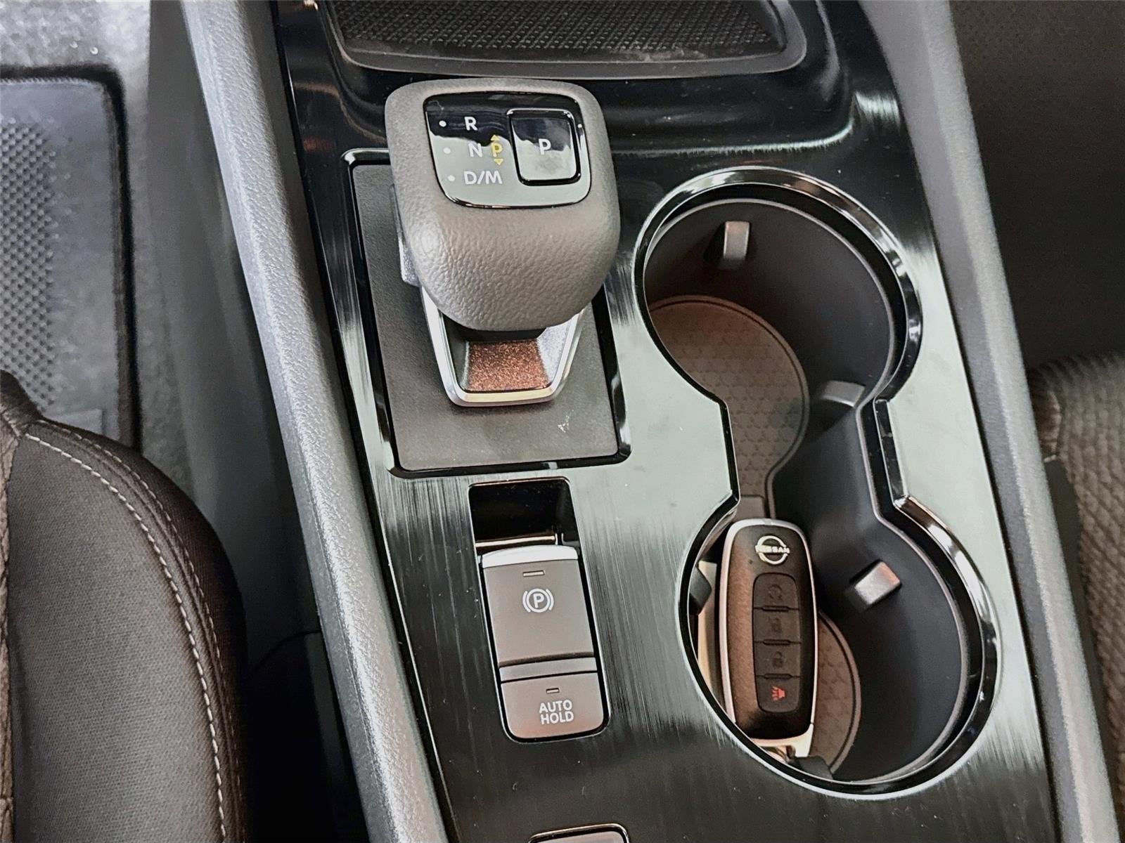 2027 Nissan Rogue SV