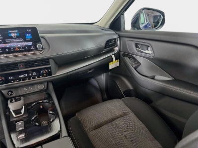 2027 Nissan Rogue SV