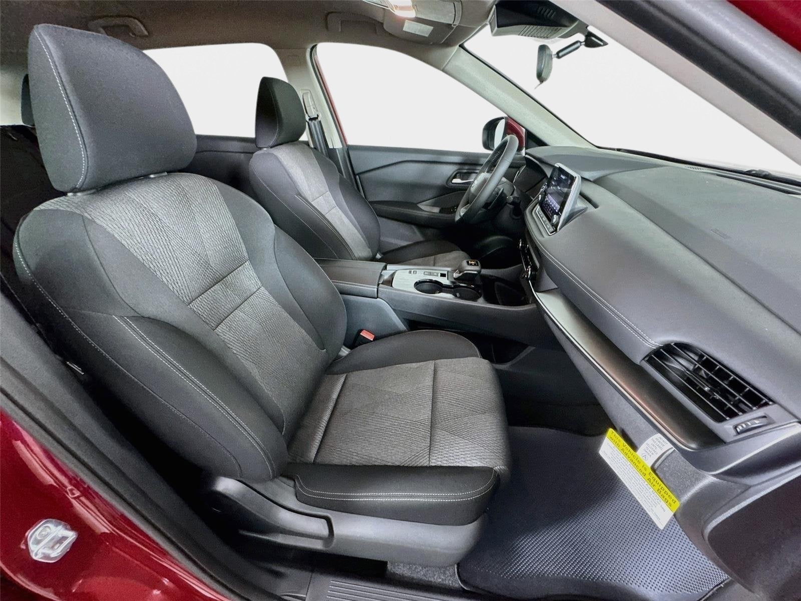2027 Nissan Rogue SV