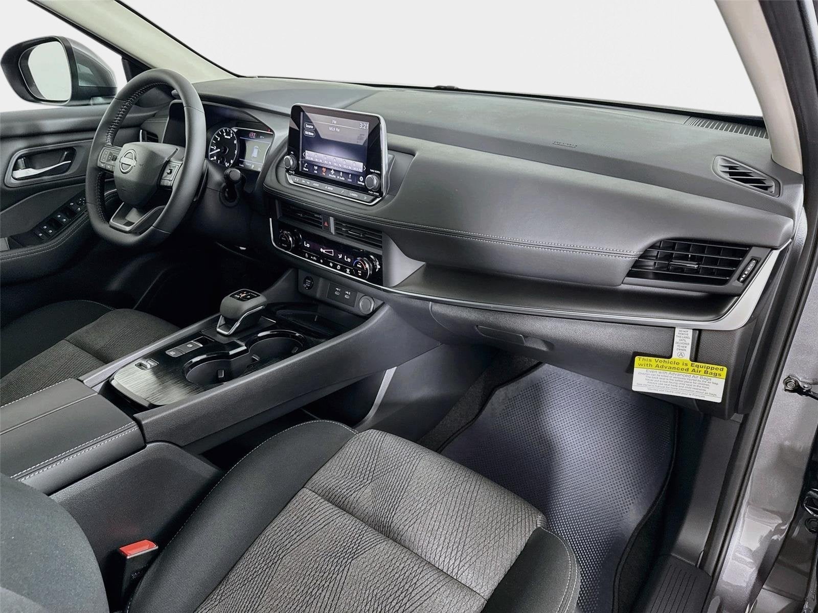 2027 Nissan Rogue SV