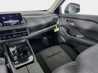 2027 Nissan Rogue SV