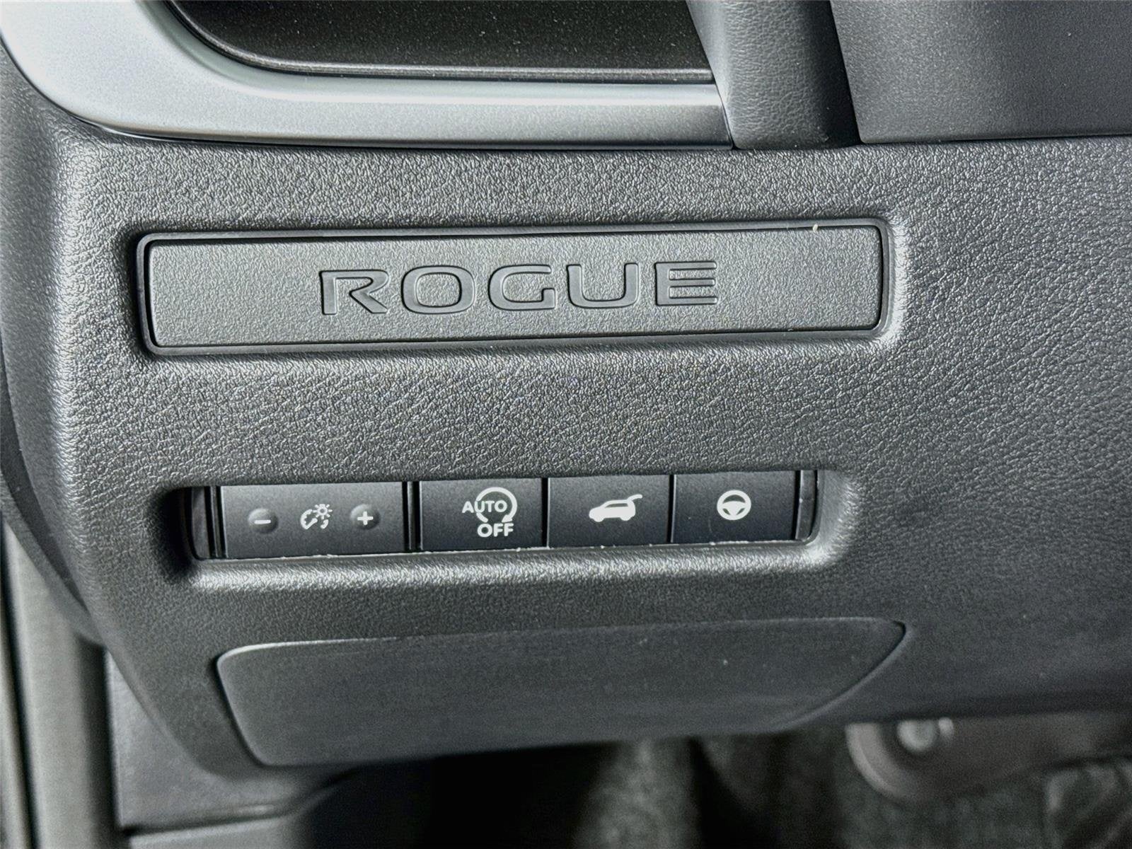 2027 Nissan Rogue Dark Armor