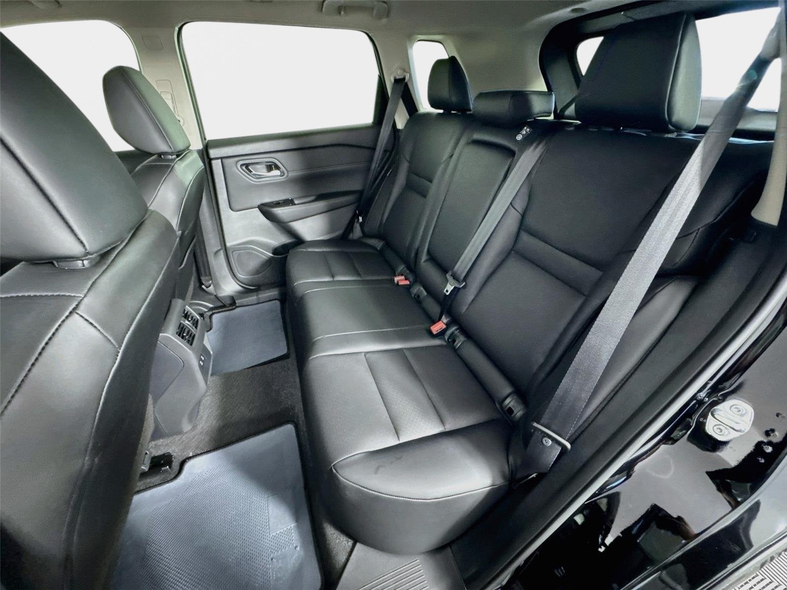 2027 Nissan Rogue Dark Armor