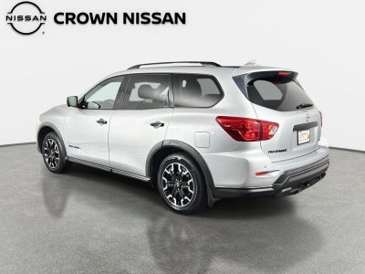 2020 Nissan Pathfinder SL