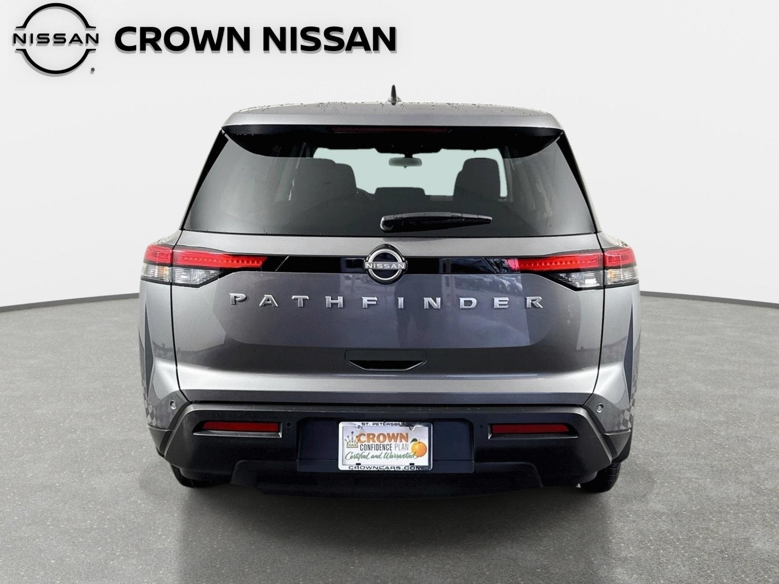 2024 Nissan Pathfinder S