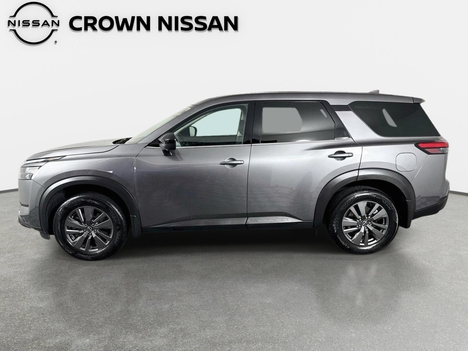 2024 Nissan Pathfinder S
