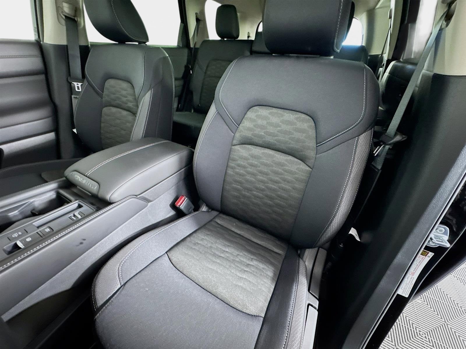 2026 Nissan Pathfinder S