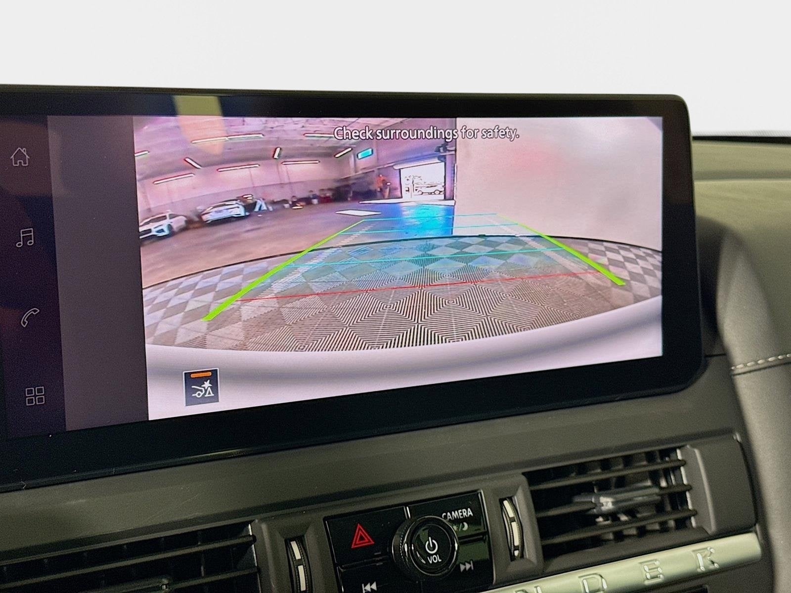 2026 Nissan Pathfinder S