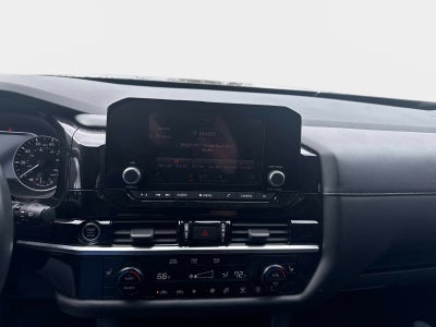 2023 Nissan Pathfinder SV