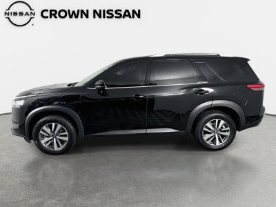 2024 Nissan Pathfinder SL