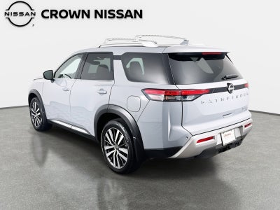 2022 Nissan Pathfinder Platinum