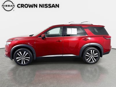 2023 Nissan Pathfinder Platinum