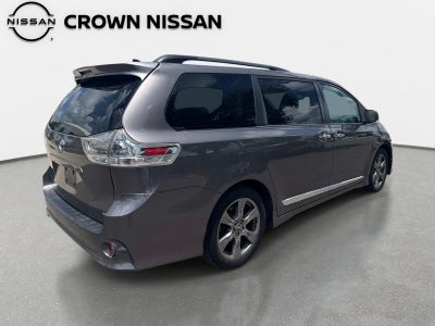 2019 Toyota Sienna SE Premium