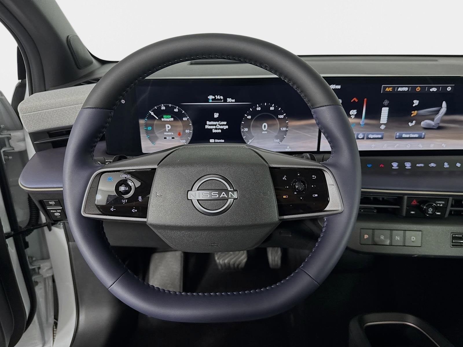 2026 Nissan LEAF PLATINUM+