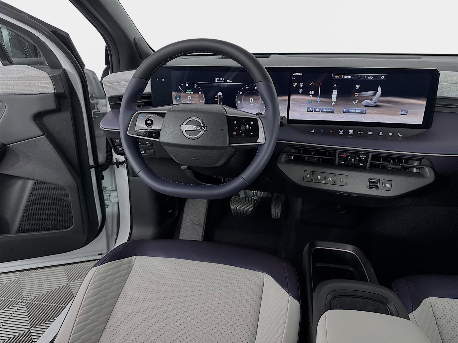 2026 Nissan LEAF PLATINUM+