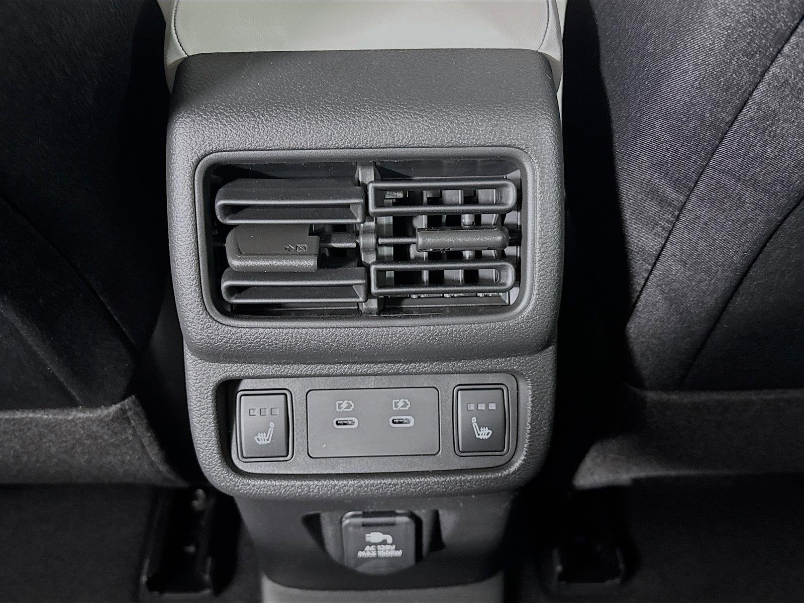 2026 Nissan LEAF PLATINUM+