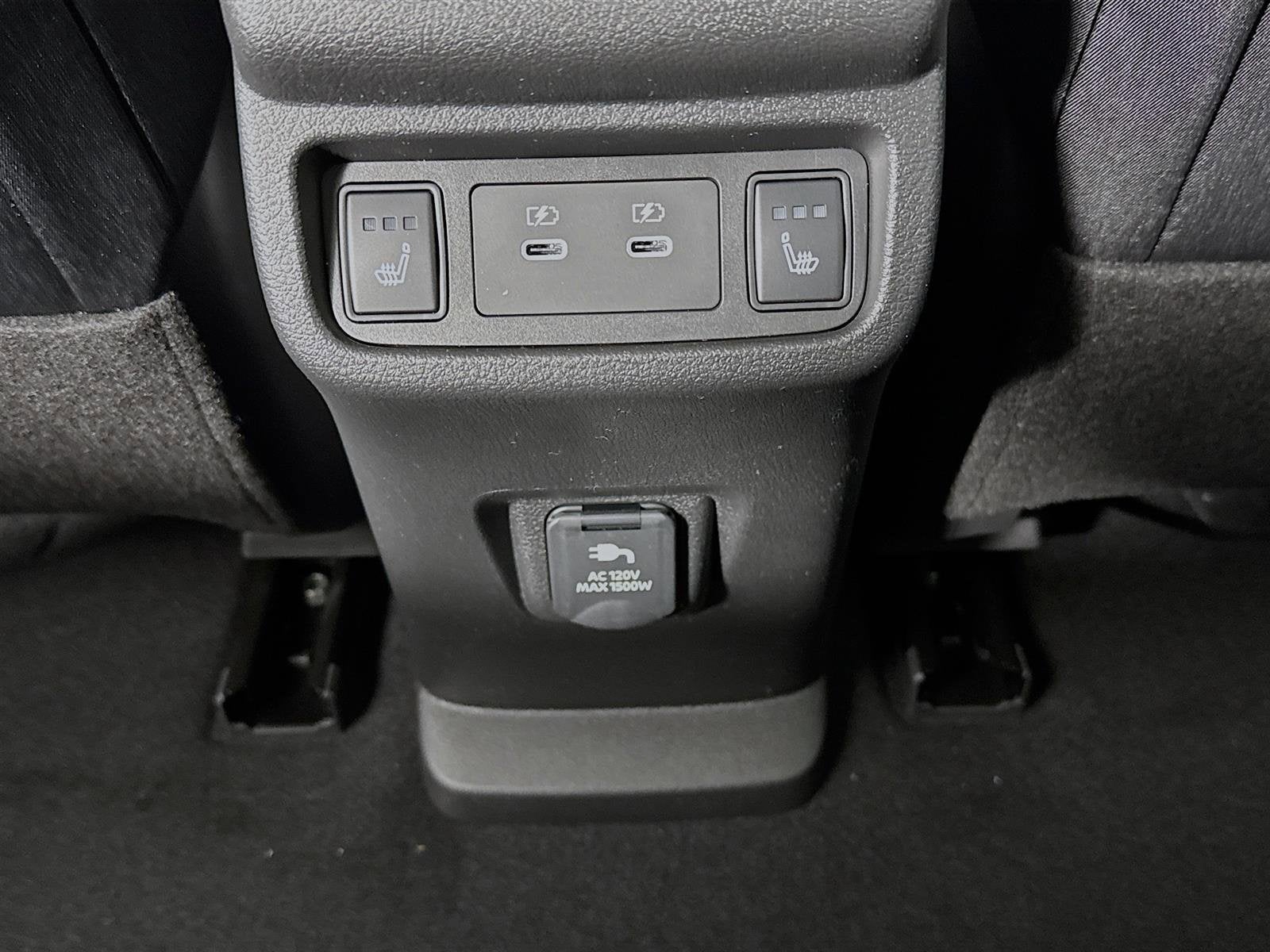 2026 Nissan LEAF PLATINUM+