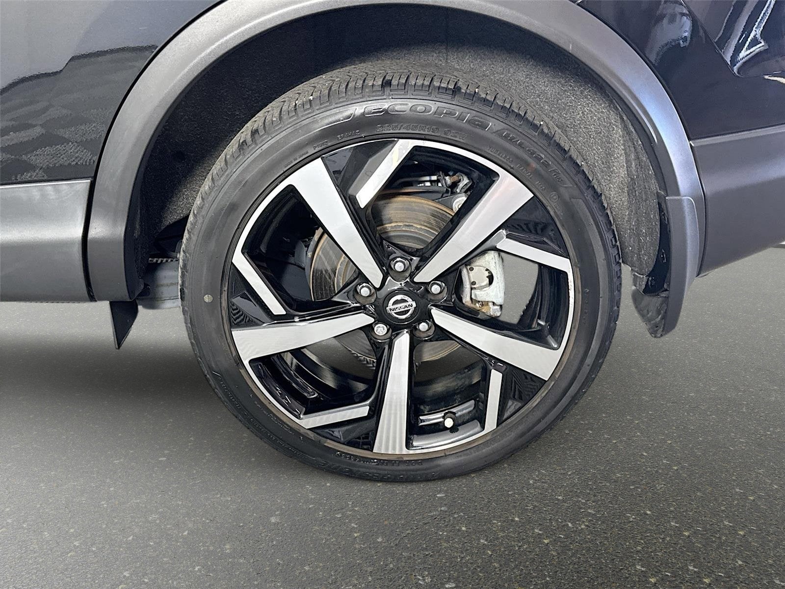 2022 Nissan Rogue Sport SL