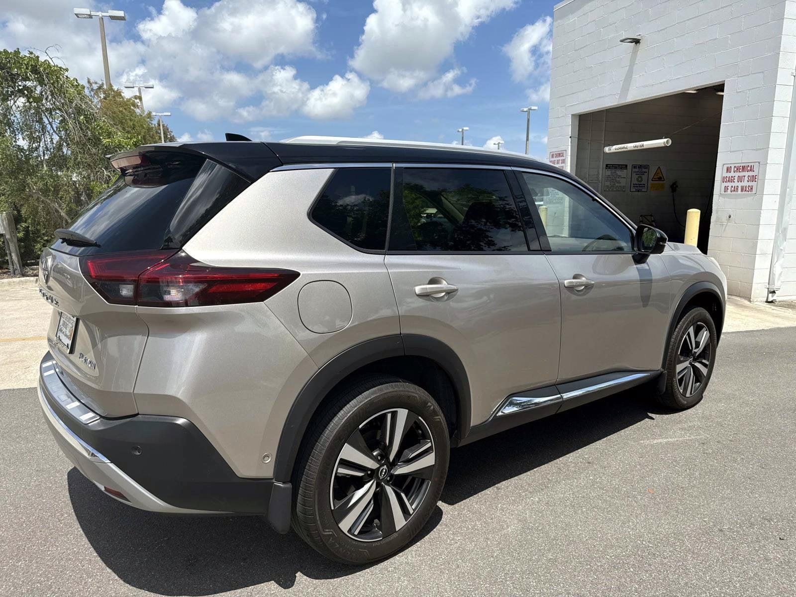 2023 Nissan Rogue Platinum