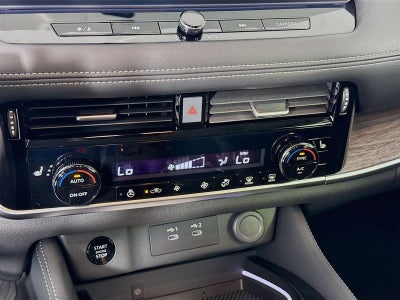 2025 Nissan Rogue Platinum