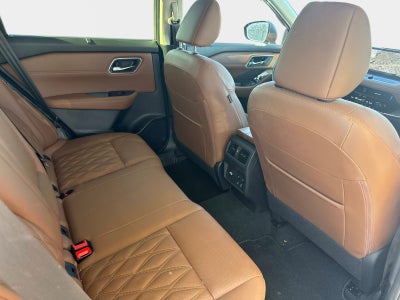 2024 Nissan Rogue Platinum