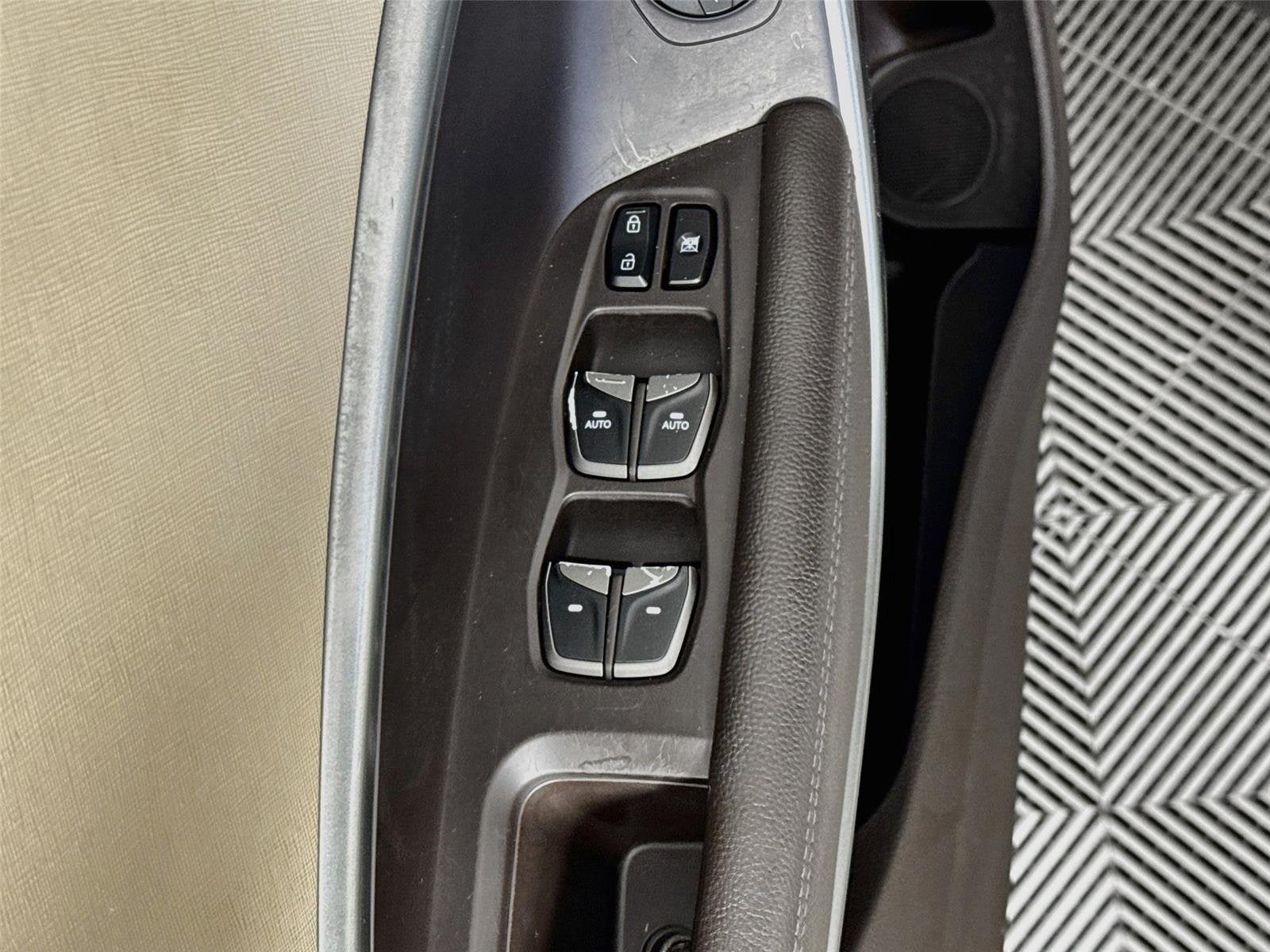 2018 Hyundai Santa Fe Limited Ultimate