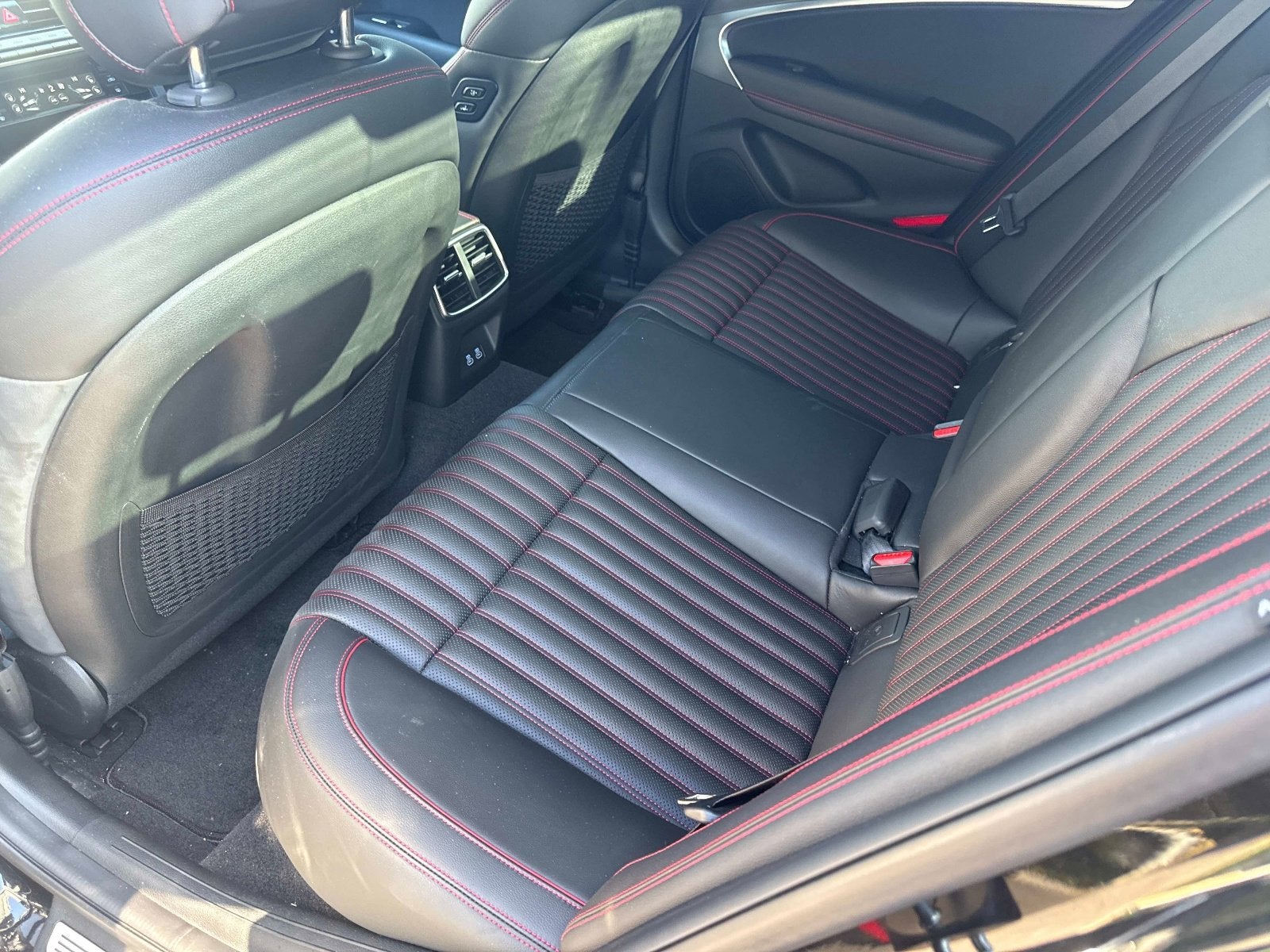 2025 Genesis G70 3.3T Sport Advanced