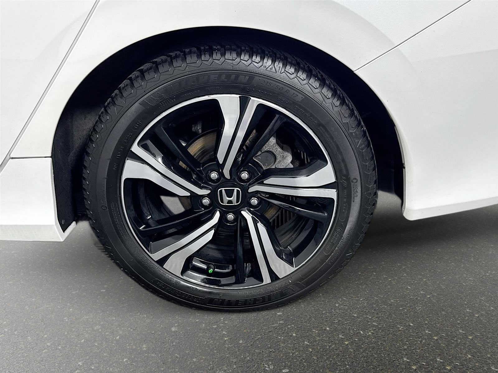 2018 Honda Civic Touring