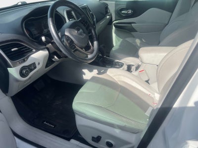 2021 Jeep Cherokee Latitude Lux