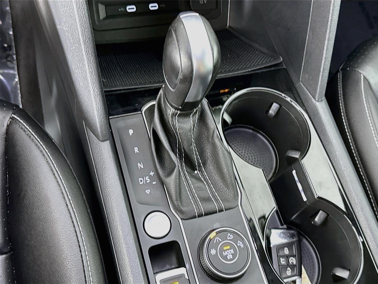 2023 Volkswagen Atlas 3.6L V6 SEL R-Line Black