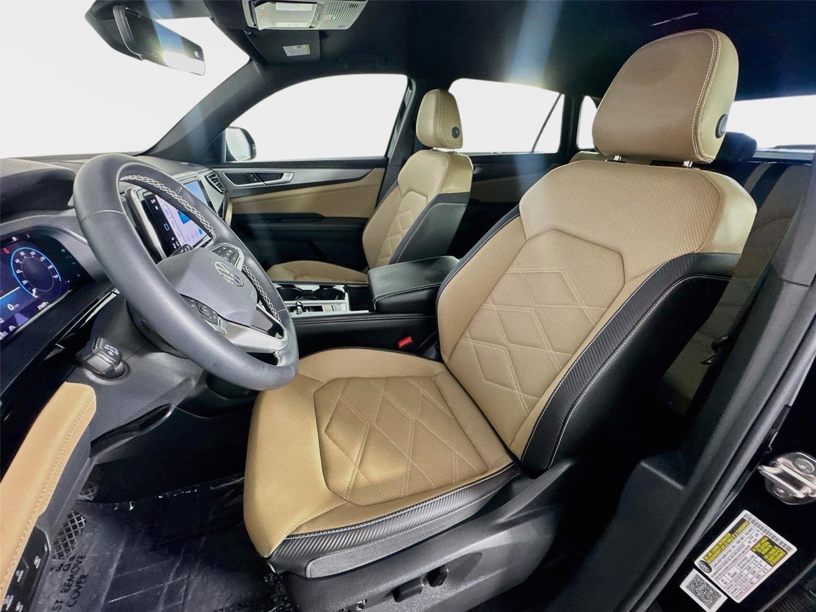 2024 Volkswagen Atlas Cross Sport 2.0T SE w/Technology