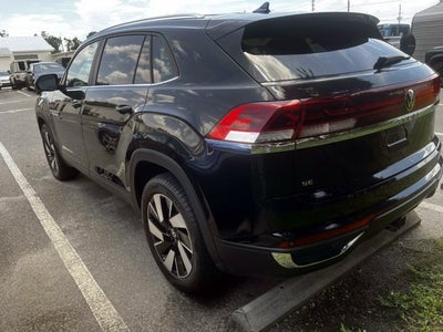 2024 Volkswagen Atlas Cross Sport 2.0T SE w/Technology